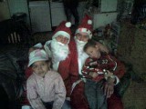 ronald en bayram alweer verkleed als kerstman voor mijn kids!!!!