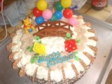 ik heb voor me zoons 1ste verjaardag zelf taart gemaakt:D