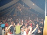 een tent vol radio manta fans