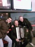 De Russische muzikant op Utrecht Centraal :9