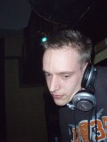 DJ sinaK-E