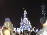 disney toren in de kerstsfeer