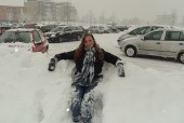 ik zittend in de sneeuw..!:P zoveel