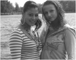 Angelita & Samantha, Old maaar iloveyou chick (L).