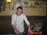 Ook Rens was weer vd partij, verkleed als DJ :P