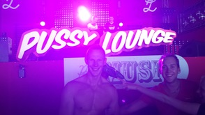pussy lounge @ sunrise
