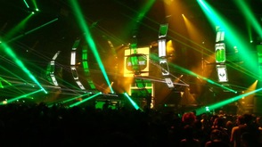 Syndicate stage