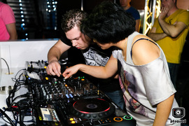 DJ Insaniax & Ik