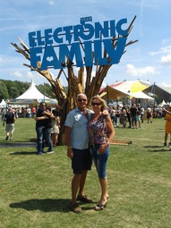 Electronic Family 2015