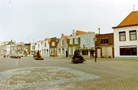 Markt - Sint-Maartensdijk